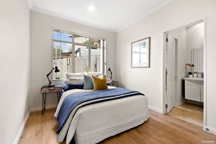 61 Medallion Drive Oteha_11