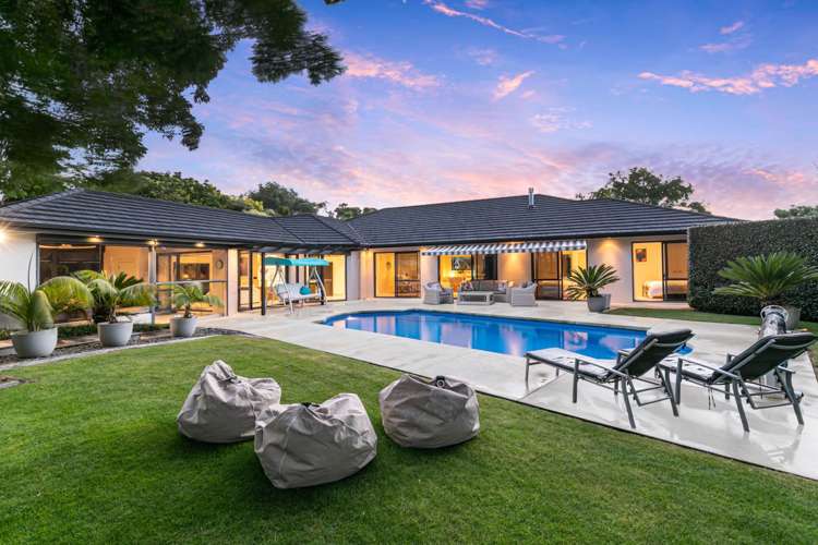 21a Wainoni Heights Greenhithe_0