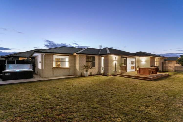 11 Livingstone Drive_0