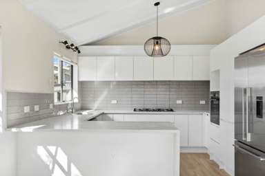 2/17 Oliver Street_4