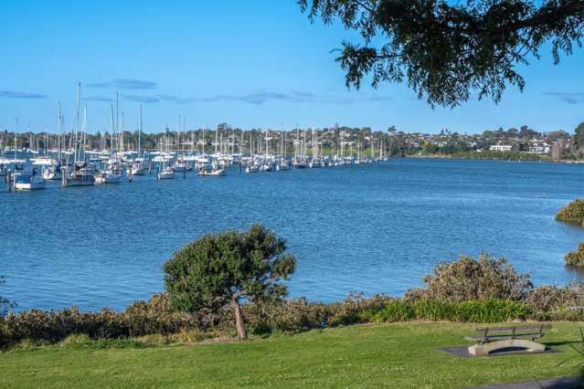 12 Dayspring Way Pakuranga_2