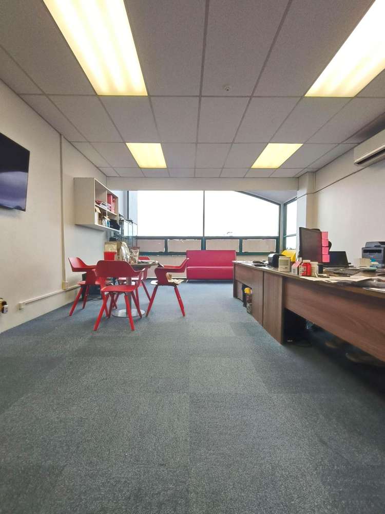 Unit 1/33 Waipareira Avenue Henderson_4