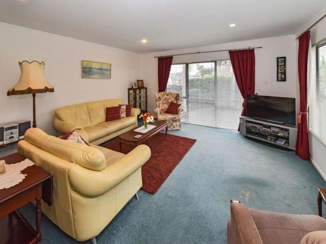 33 Ksenia Drive Flat Bush_1