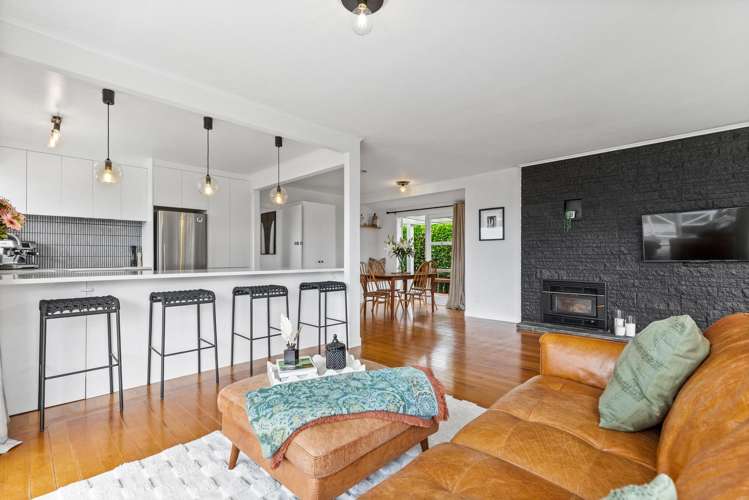 85 Tiroroa Avenue Te Atatu South_7