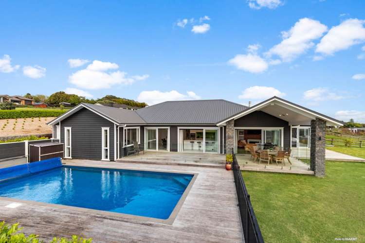 21 Lawrence Carter Drive Bombay_28