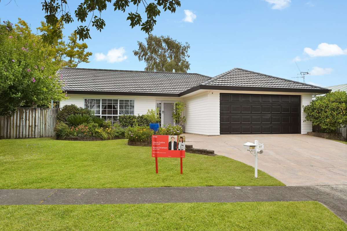 37 Bouverie Crescent_0