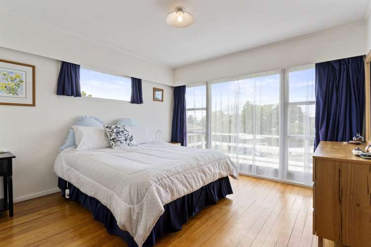 16 La Trobe Street Pakuranga Heights_12