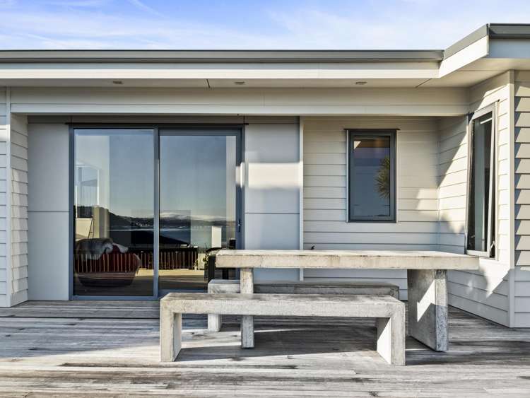 20 Mission Cove Company Bay_17