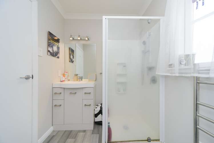 5 Milton Street Roslyn_9