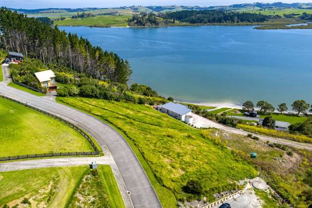 6 Emay Crescent Pahi_2