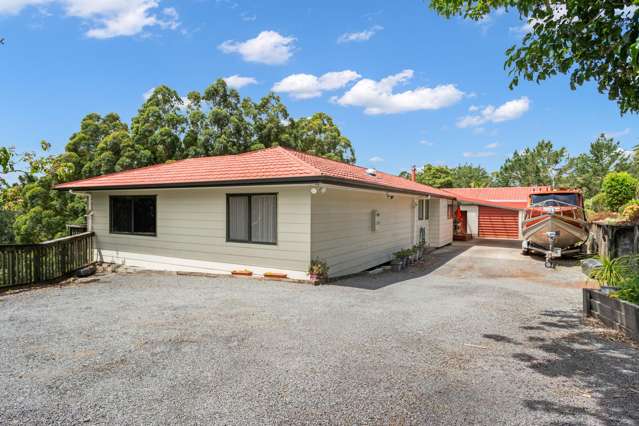 Space, Views & Family Living - Must Sell!