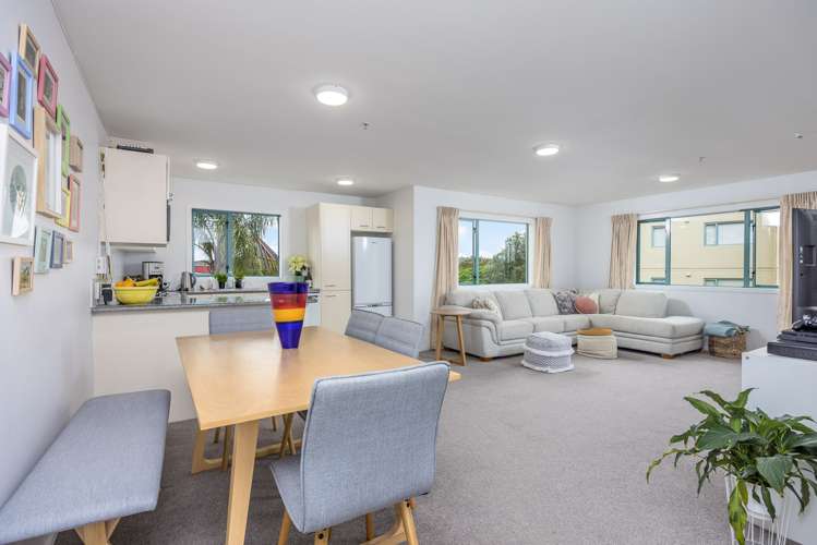 8/3b Harrison Road Mount Wellington_5