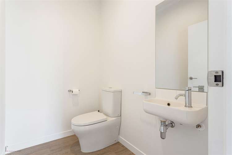 7 Frank Gill Road Hobsonville_15