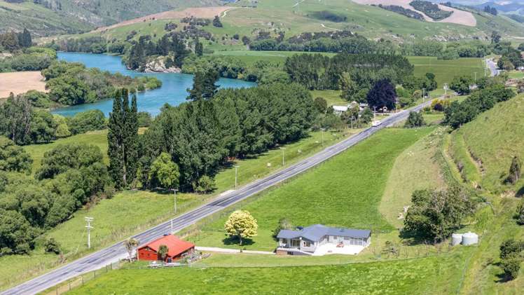 5892 Ettrick - Raes Junction Road_0