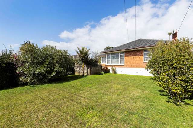 33 Donovan Street Blockhouse Bay_2