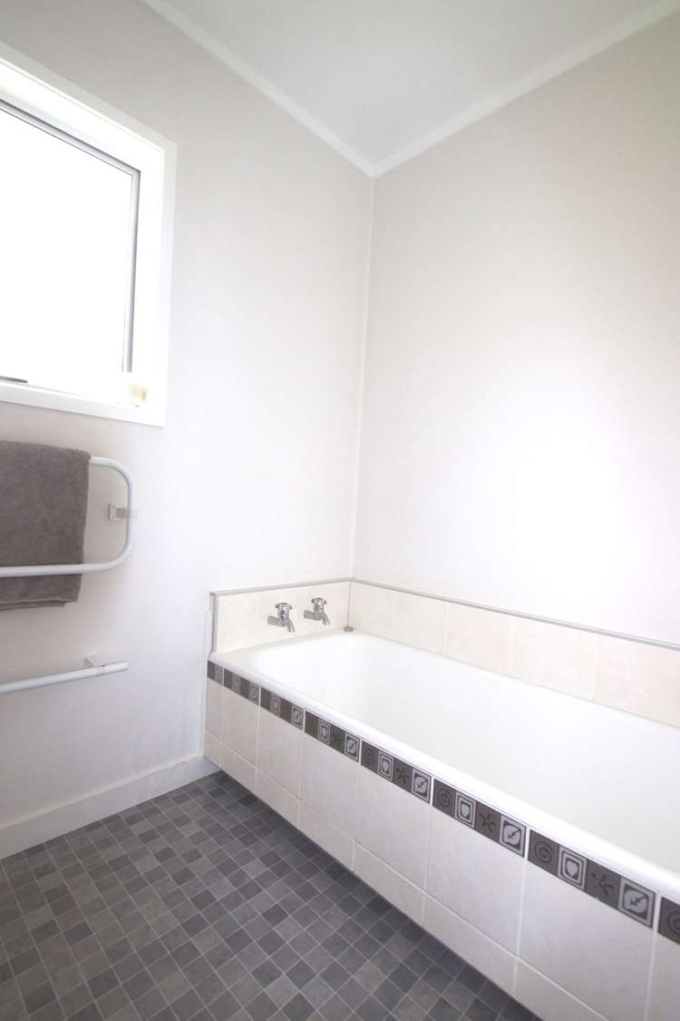 11 Seabar Place Glen Eden_8