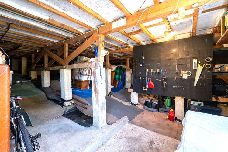 76 Caldwell Street Brockville_15