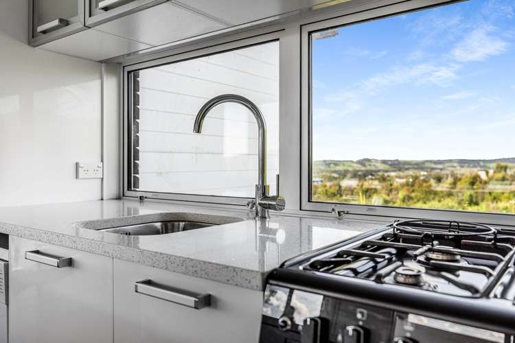 22 Brown Road Kaiwaka_31