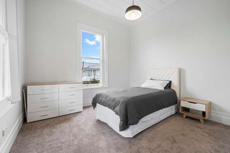 20 King Edward Avenue Epsom_12