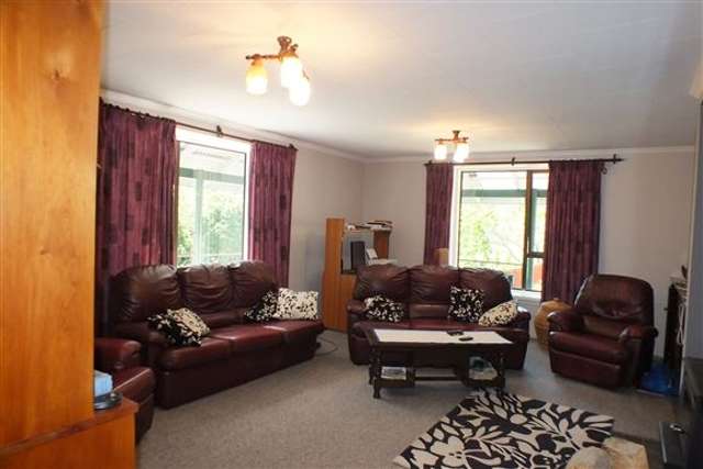 137 Barrys Bay Valley Road Duvauchelle_4