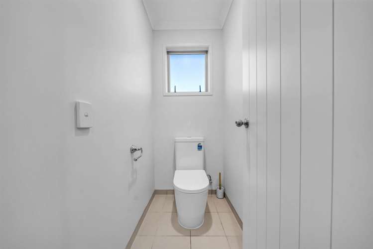 13 Bridgefield Crescent Flat Bush_27