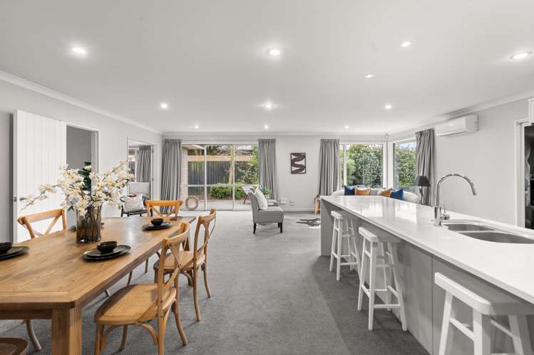 75 Somerville Crescent Aidanfield_6