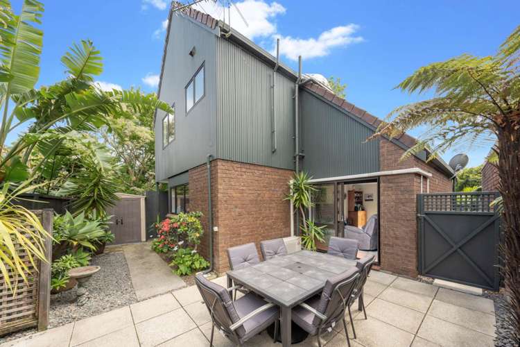 5 Balmer Lane Mt Eden_2