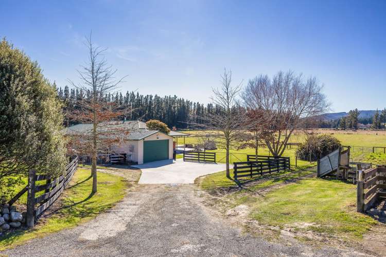 724 Loburn Whiterock Road Loburn_37