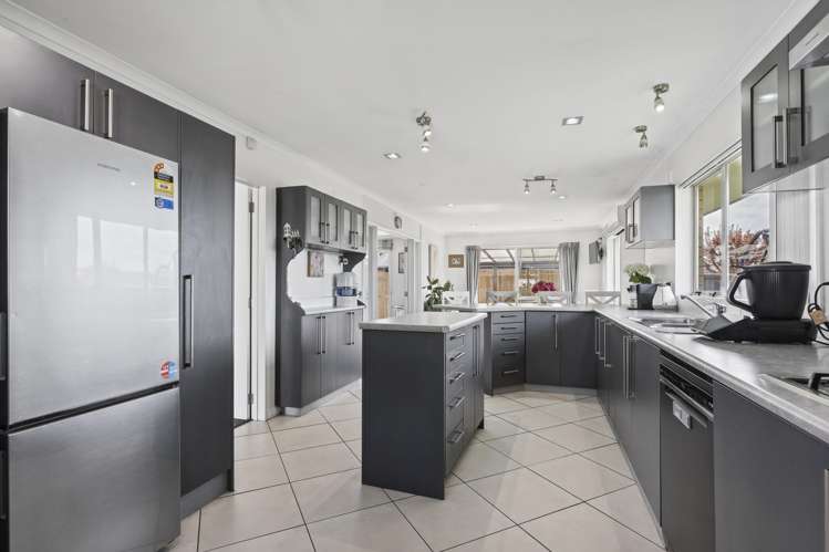 22 Paget Drive Woodend_11