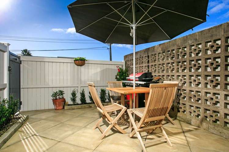 5/27 Sanders Avenue Takapuna_13