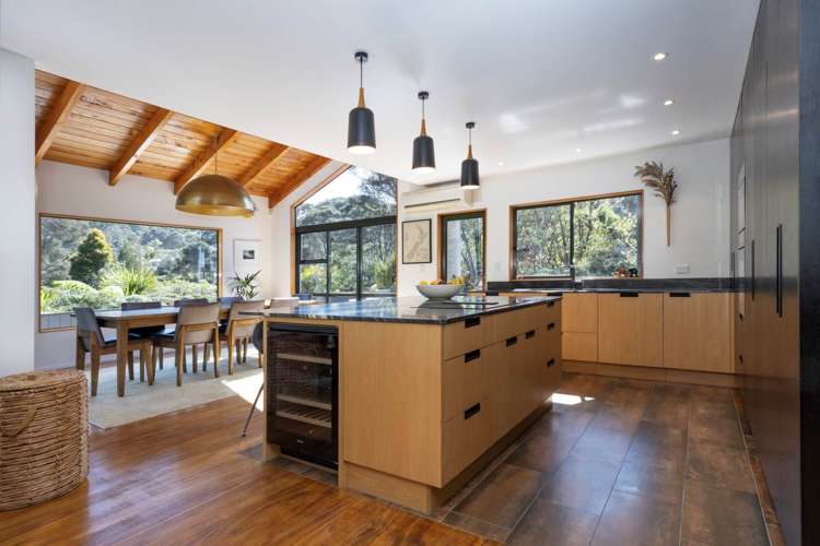 366g Huia Road Titirangi_11