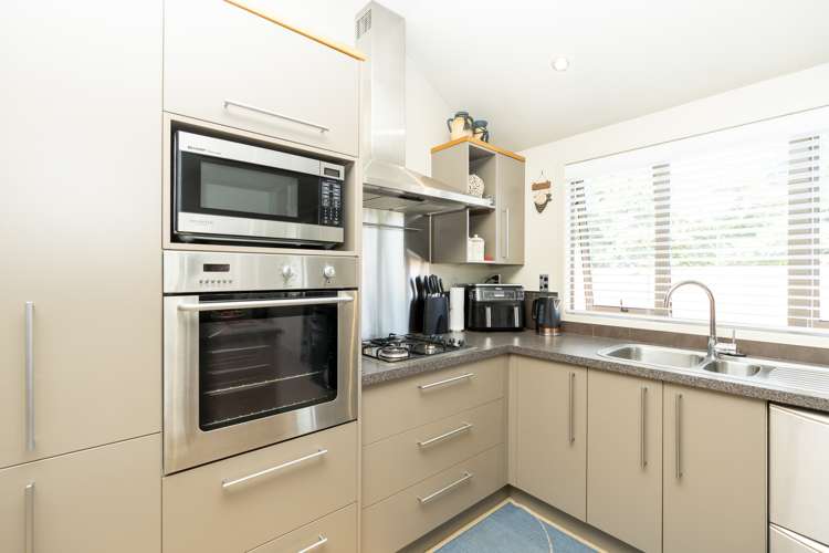 1211c Victoria Street Whitiora_8