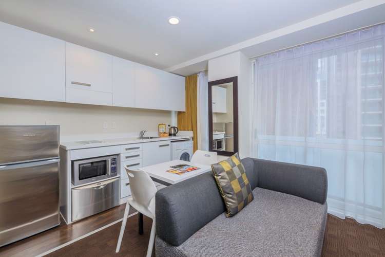 1305/10 Waterloo Quadrant Auckland Central_6