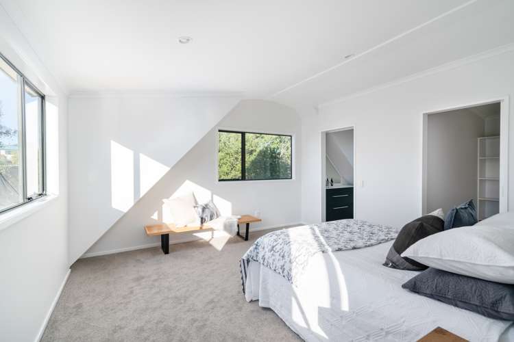 1/64 Logan Avenue Wharewaka_12