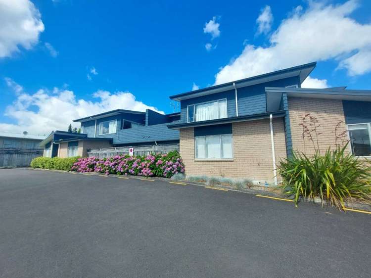 19J Inverness Avenue 1074_1