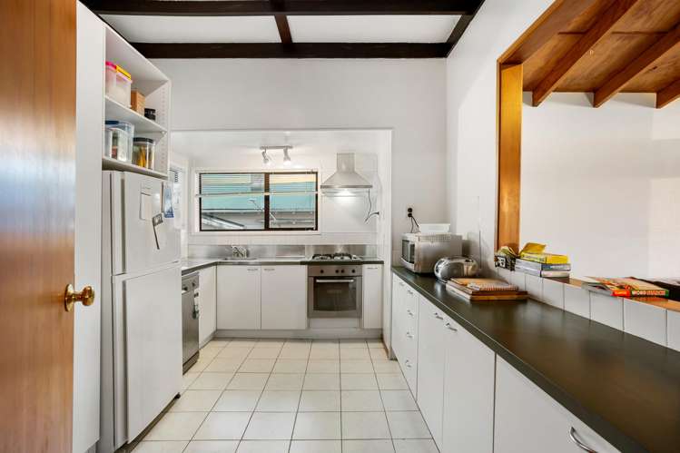 20 Western Springs Road_4