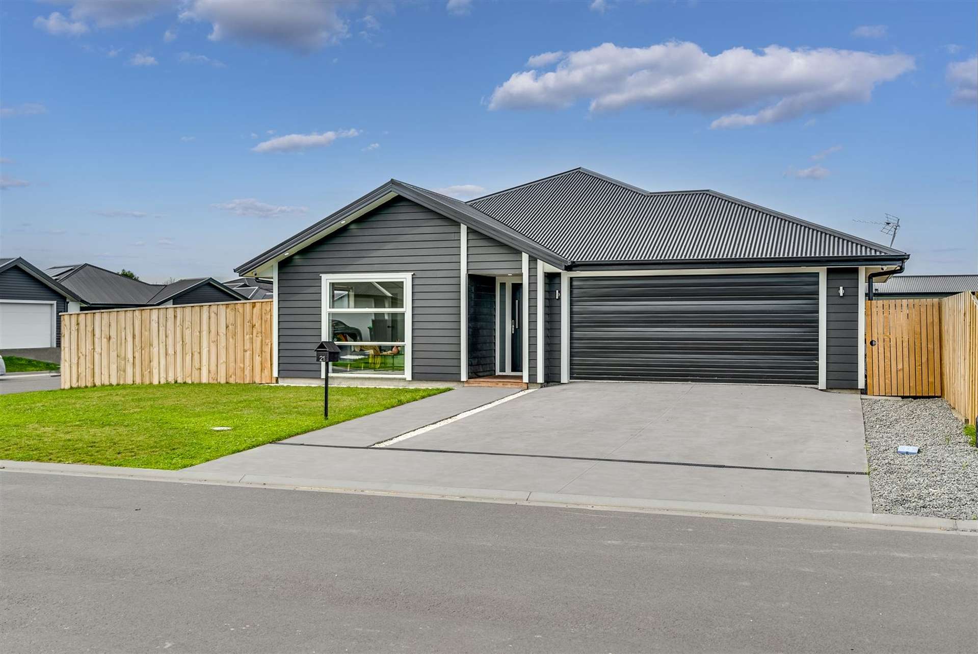 21 Clonbunny Close Rolleston_0