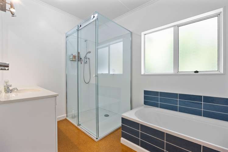 115 The Ridgeway Stoke_15