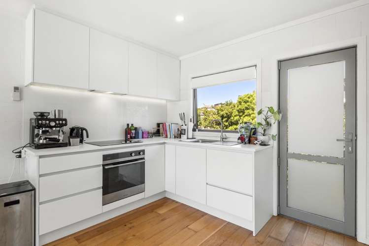 22 Don Croot Street Western Springs_22