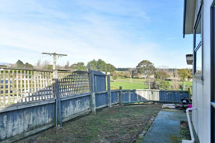 47 Batten Grove The Pines Beach_21