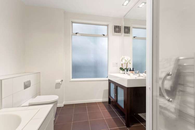 3/72a Seaview Road Remuera_17