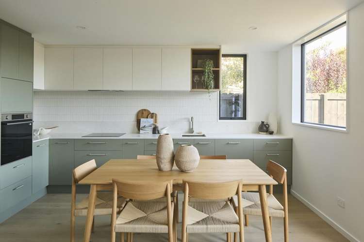 113 Forfar Street_3