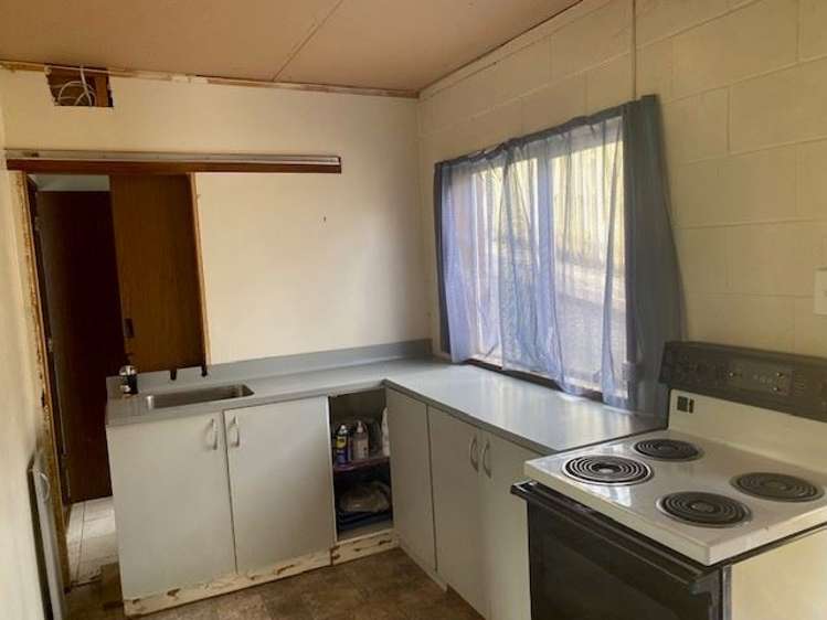 1/22 Captain Scott Road Glen Eden_10