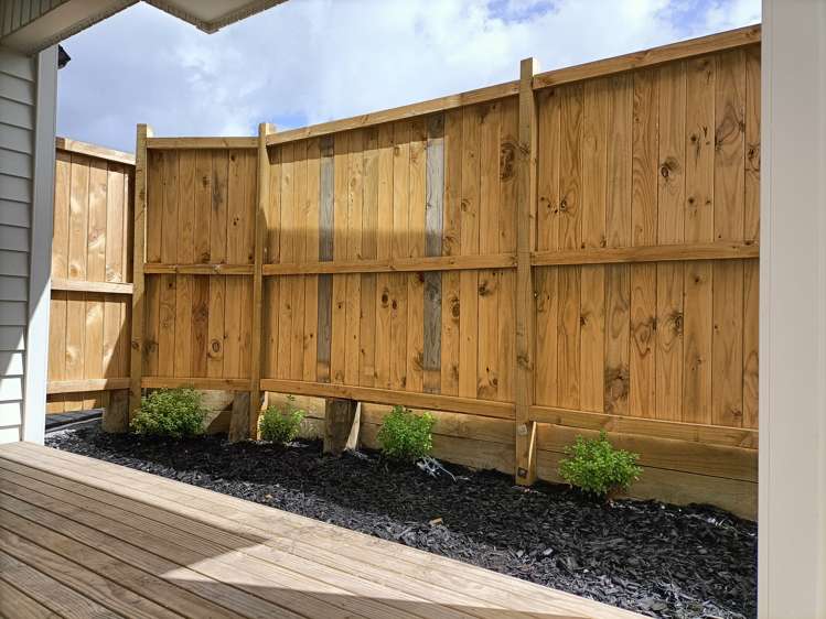 10b Roberts Road Te Atatu South_9