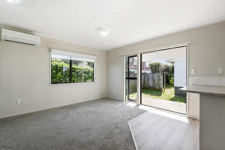 199 Chivalry Road Glenfield_16