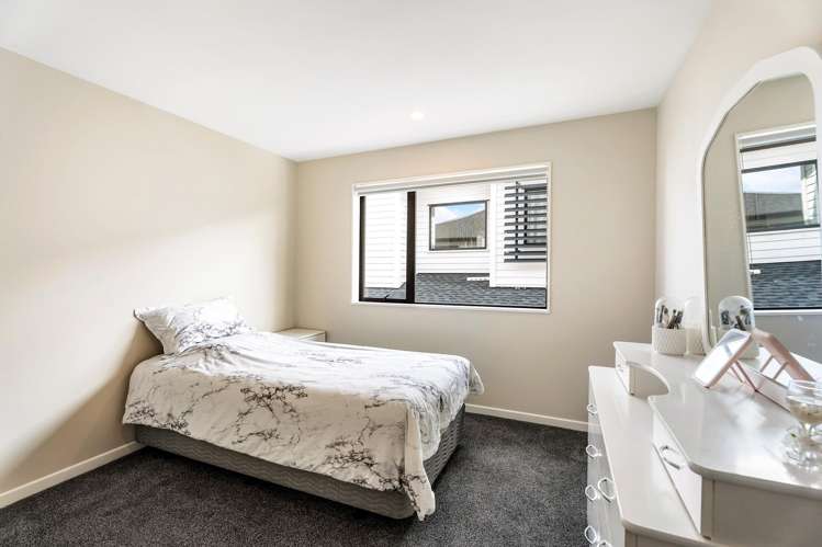 44 Kokowai Parade Hobsonville_18