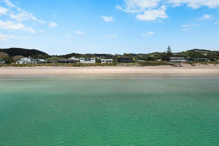 29 Waetford Road Matapouri_23