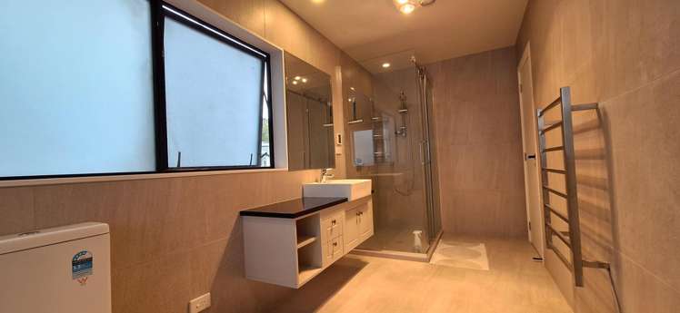 1 Classic Grove 10878_5