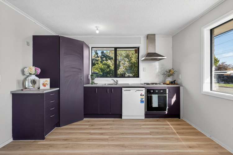 133 Marlow Road Aranui_6