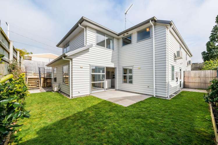 34A Houchens Road Glenview_16